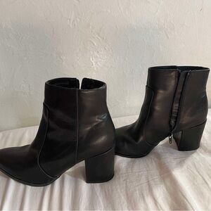 Madden girl pointed toe heeled ankle boot